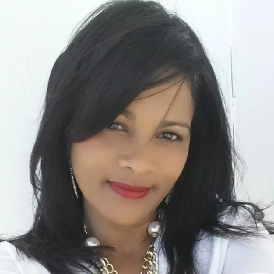 Irene Peralta - Manager of Clean & Brilliant LLC professional cleaning services Tampa